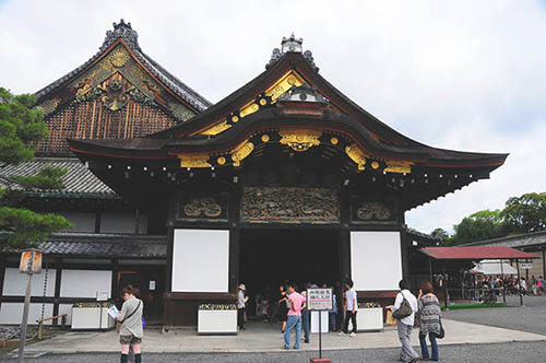Ingång till Shoguns rum i slottet Nijo